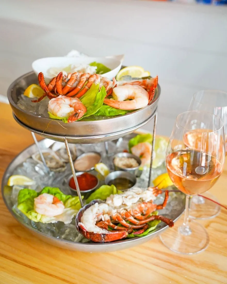 Mac's Raw Bar & Market, business photo 3